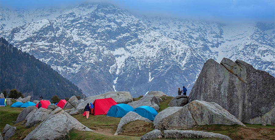 triund trek to dalhousie distance